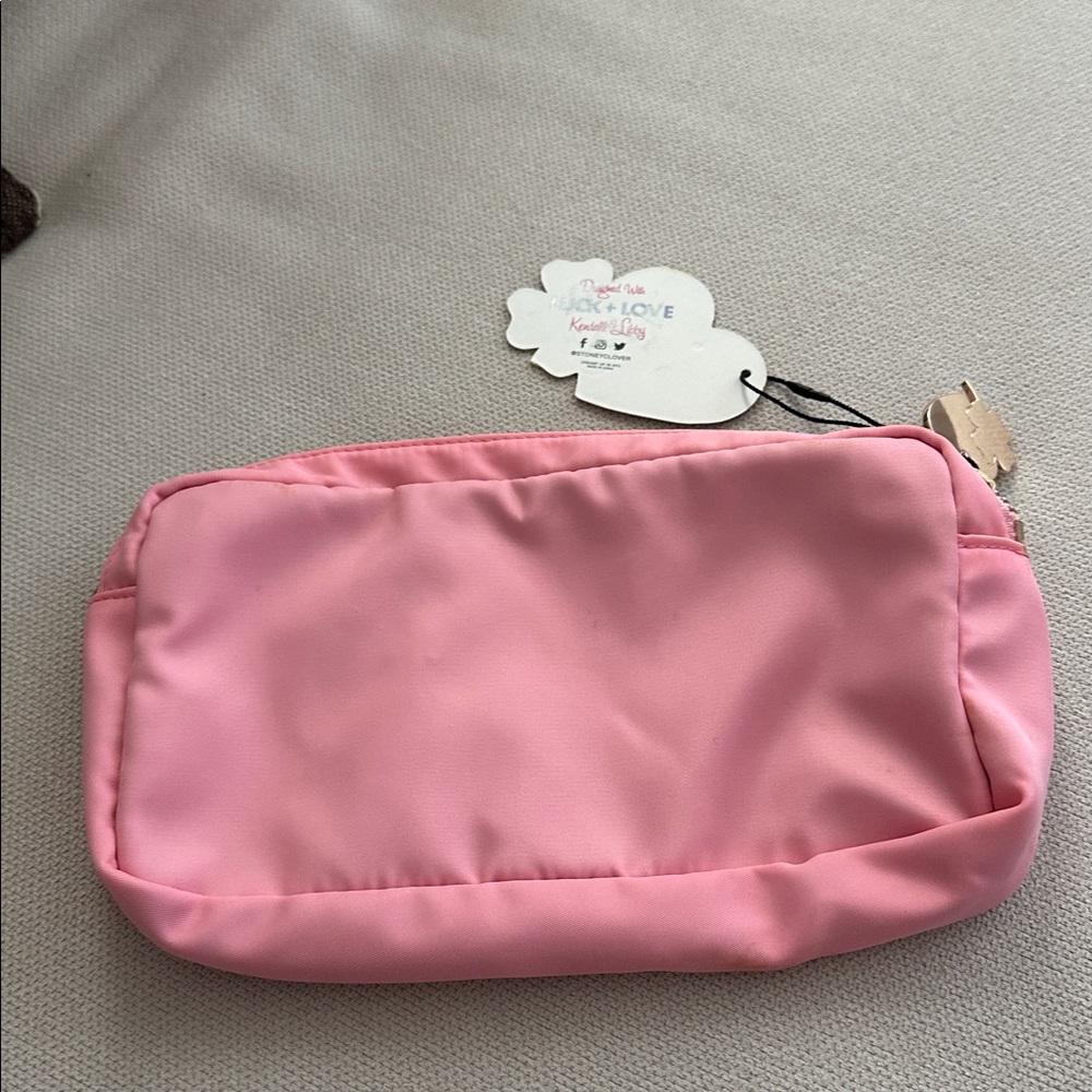 Stoney Clover Lane Pink Zippered Cosmetic Bag 3 Patch Nwt View 4